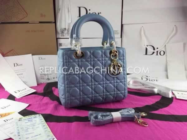 Replica dior new bagReplica dior purses on saleReplica dior clutch bag.